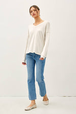 V-NECK BASIC KNIT TOP: Oatmeal